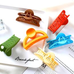 Summer Candy Color Claw Clip Women Girls Hair Clip Plastic Hair Claws Hair Clamps Hairpins Barrette Crab Hair Accessories Gifts - 08